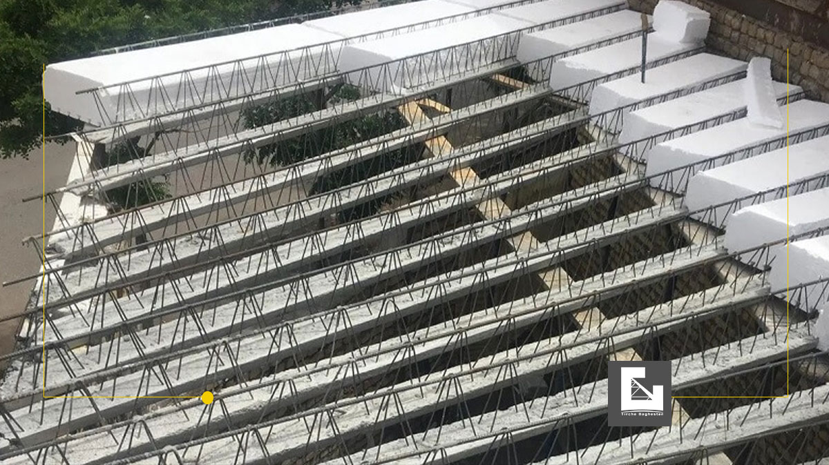 سقف تیرچه بلوک چیست؟ تصویری از سقف تیرچه بلوک با پلاستوفوم در سایت تیرچه سازان باغستان